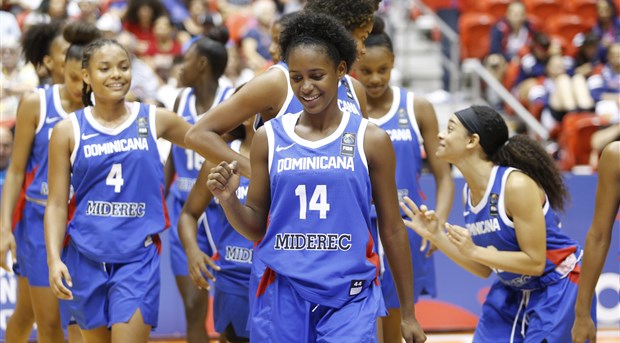 14 Glorivel Rodriguez (DOM), Dominican Republic celebrates bronze medal win