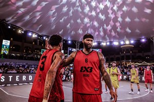 3 Andrew Kelly (CHN), 6 Demarcus Cousins (CHN)